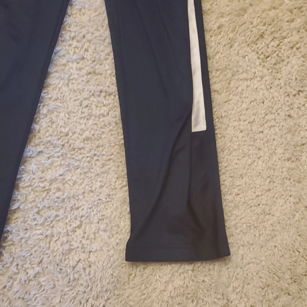 5 For $25‎ Nike Kids Joggers Size 7 Navy White